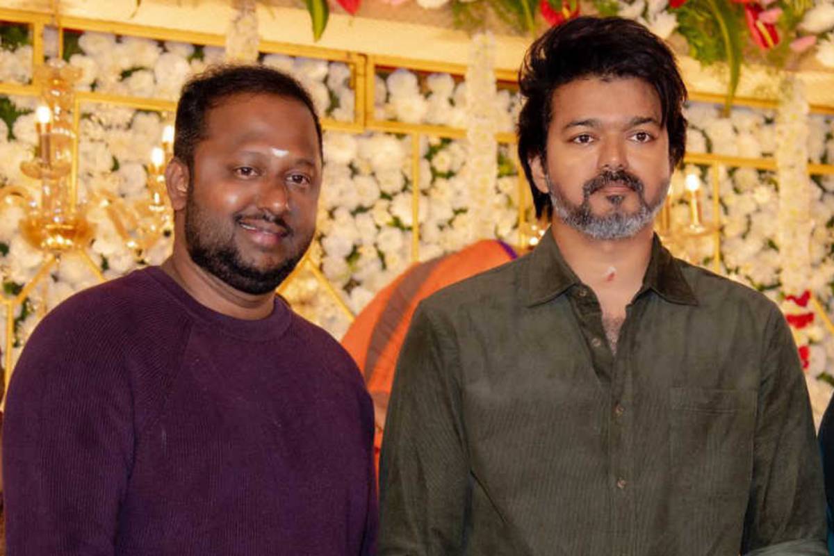 தன் மேலாளர் ஜெகதீஸின் வீட்டு கிரகப்பிரவேசம் : மாஸ் என்ரீ கொடுத்த முதலமைச்சர் விஜய்! | Cm Vijay Manager New House Warming Video Viral தன் மேலாளர் ஜெகதீஸின் வீட்டு கிரகப்பிரவேசம் : மாஸ் என்ரீ கொடுத்த முதலமைச்சர் விஜய்! | Cm Vijay Manager New House Warming Video Viral