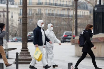 எங்களுக்கு சாப்பாடு தான் முக்கியம்: உயிர் வேண்டாம்! பிரான்ஸில் பரபரப்பு சம்பவம்!