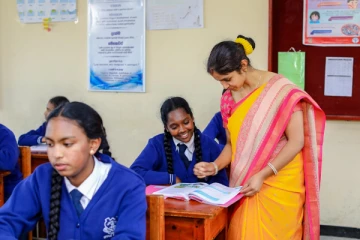 8,000 ஆசிரியர்கள் புதிதாக பாடசாலைகளுக்கு நியமிப்பு