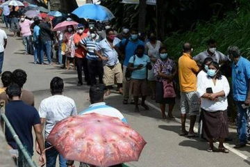 இலங்கையர்களுக்கு பேரிடியான செய்தி (Video)