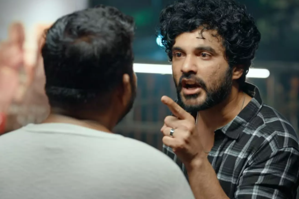 தெலுசு கதா: திரை விமர்சனம் | Telusu Kada Movie Review