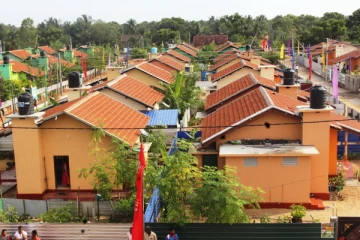 மட்டக்களப்பில் உரிமையாளர்கள் இல்லாத வீடுகள் பறிமுதல் செய்யப்படும் : 30 நாட்கள் காலக்கெடு