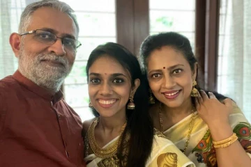 உடல் மெலிந்து பரிதாப நிலையில் லட்சுமி ராமகிருஷ்ணன் மகள் - 20 மருத்துவர்களால் தீவிர சிகிச்சை! பதறும் ரசிகர்கள்