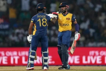 பெதும் நிசாங்கவின் அதிரடியால் அவுஸ்திரேலியா அணியை பந்தாடி Super 8 சுற்றுக்கு தெரிவானது இலங்கை அணி