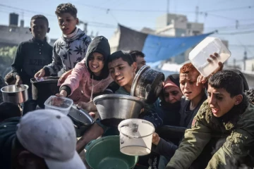 காசாவில் போசாக்கின்மையால் சிறுவர்கள் உயிரிழக்கும் ஆபத்து; யுனிசெவ் கவலை