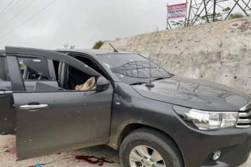 வெளிநாடொன்றில் கவர்னர் மீது சாரமரி துப்பாக்கிச்சூடு! 4 பேர் பலி