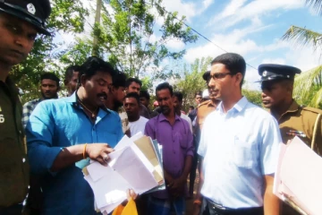 வடக்கில் விவசாய நிலங்கள் மயானமாக மாறும் நெருக்கடி: நீதிமன்றத்திற்கு செல்ல ஆலோசனை