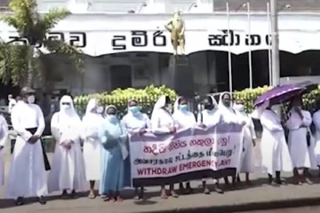 அடக்குமுறைக்கு எதிராக கொழும்பில் பாரிய ஆர்ப்பாட்டம்! (Video)
