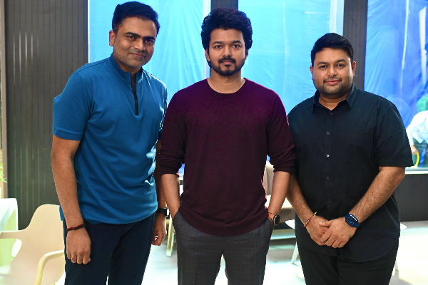 கோபத்தில் அனைவரையும் கத்திய நடிகர் விஜய்! மிரண்டுபோன ஒட்டுமொத்த வாரிசு படக்குழு | Vijay Went Complete Upset On Varisu Shooting