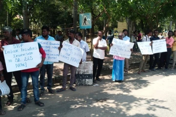 இனிமேலும் பொறுக்க மாட்டோம் ; யாழில் வீதிக்கு இறங்கிய மக்கள்!