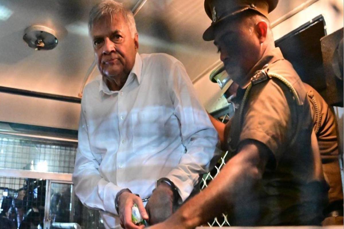 இலங்கை வரலாற்றில் தண்டனைப் பெறப் போகும் முதலாவது முன்னாள் ஜனாதிபதி ரணிலாம்.. தப்பிப்பதற்கு பெரும் சதி! | Ranil S Conspiracy To Escape Punishment