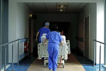 காலியில் மாணவி மீது சரமாரி கத்துக்குத்து தாக்குதல்!காரணம் வெளியானது