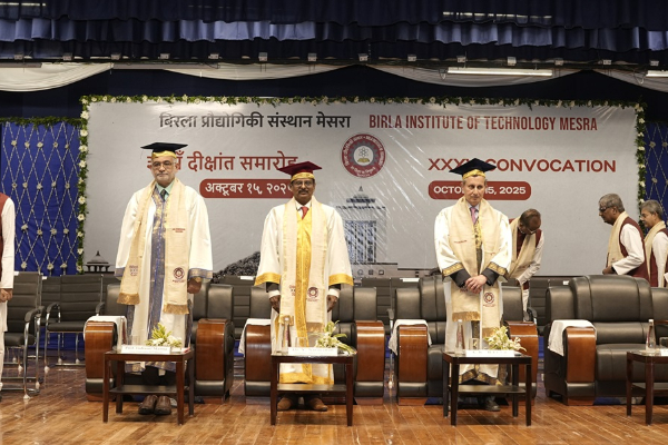 2040 ஆம் ஆண்டில் நிலவில் இந்தியர்கள் இருப்பார்கள் - இஸ்ரோ தலைவர் உறுதி | Isro Chief Says Indians Will Be In Moon In 2040