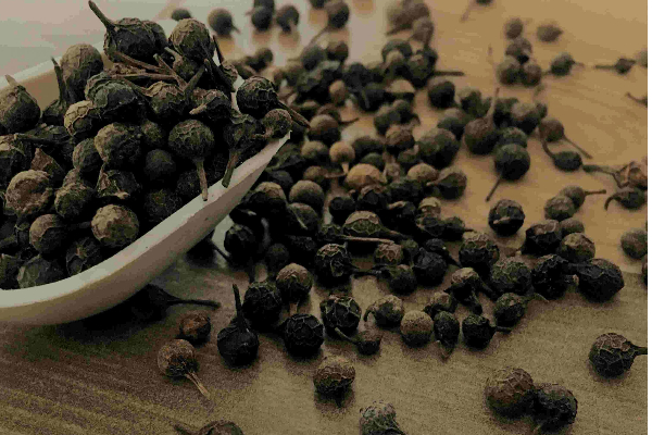 கருப்பு வாால் மிளகினை ஆண்கள் தினமும் சாப்பிட்டால் என்ன நடக்கும்... முழுசா தெரிஞ்சிக்கோங்க! | Amazing Medicinal Benefits Of Tail Pepper