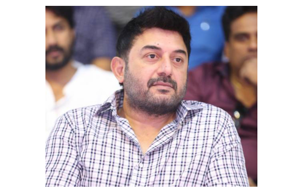 தனுஷ் - ஐஸ்வர்யா போல விவகாரத்தில் முடிந்த பிரபலங்களின் வாழ்க்கை ! யார் யார் தெரியுமா? | Divoreced Star People Cases