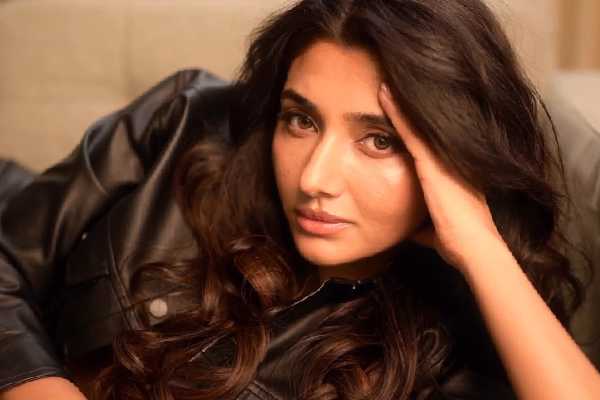 கிளாமர் லுக்கில் மிரட்டும் ரீல்ஸ்!! நடிகை மிர்ணாவின் வீடியோ.. | Jailer 2 Actress Mirnaa Recent Reels Video Post கிளாமர் லுக்கில் மிரட்டும் ரீல்ஸ்!! நடிகை மிர்ணாவின் வீடியோ.. | Jailer 2 Actress Mirnaa Recent Reels Video Post