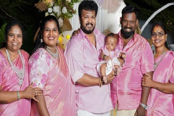 மீண்டும் அந்த நாட்கள் வேண்டும்... கண்ணீருடன் இந்திரஜா சங்கர் வெளியிட்ட சிறுவயது புகைப்படம்! | Indraja New Emotional Post About Dad Robo Shankar