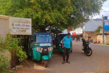 திருகோணமலை முச்சக்கர வண்டி சாரதிகள் அரசாங்கத்திடம் விடுத்துள்ள கோரிக்கை