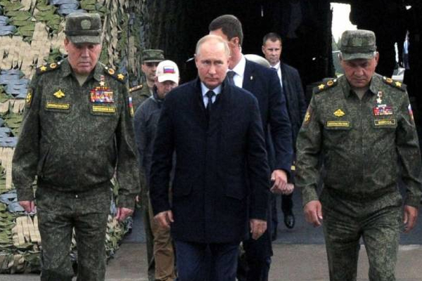மேற்கத்திய நாடுகளுக்கு அணு ஆயுத மிரட்டல்களை விடுத்த புடின் | Putin Has Threatened Nuclear Weapons West