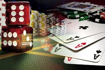 சூதாட்டத்தில் ஈடுபட்ட 6 பேர் கைது