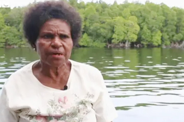 பெண்கள் மட்டும் நிர்வாணமாக சுற்றித்திரியும் அபூர்வ வனப்பகுதி! சுவாரஸ்யச் செய்தி! | World