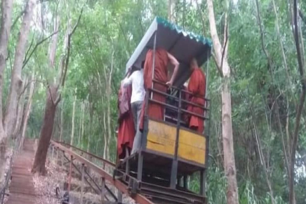 குருநாகல் கேபிள் கார் விபத்து : சிகிச்சை பெற்று வந்த பிக்கு ஒருவர் மரணம் | Kurunagal Cable Car Accident