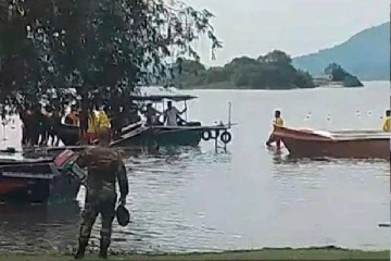 விழுந்து நொருங்கி விபத்துக்குள்ளான உலங்குவானூர்தி மீட்பு