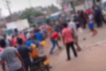 எரிபொருள் நிரப்பு நிலையத்தில் கடும் மோதல் - ஒருவர் பலி