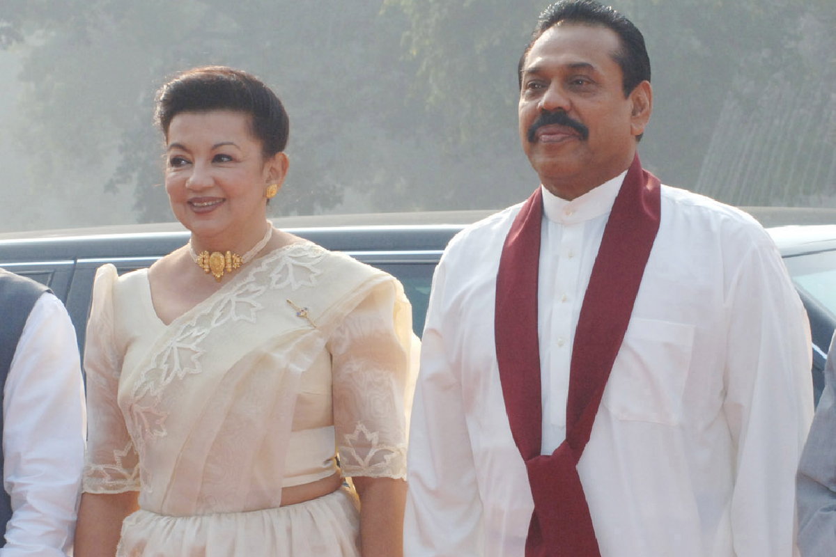 இலங்கையின் முன்னாள் முதல் பெண்மணி கைது! | Sl Former First Lady Shiranthi Rajapaksa Arrested