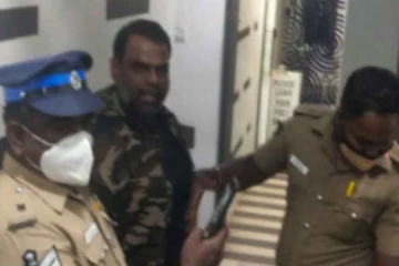 பிரபல செய்தி தொலைக்காட்சி அலுவலகத்துக்குள் புகுந்து மர்ம நபர் தாக்குதல்