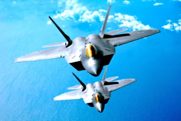2025-ல் உலகின் சிறந்த 10 சக்திவாய்ந்த போர் விமானங்கள்!