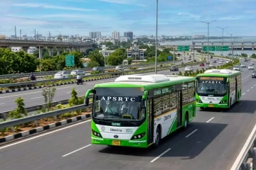 வீட்டிற்கே வந்து பயணிகளை ஏற்றி செல்லும் அரசு பேருந்து - ஆந்திராவில் திட்டம்