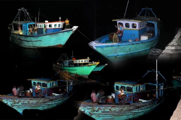 இலங்கை கடற்படையினர் கைப்பற்றியுள்ள இழுவைப் படகுகள்!