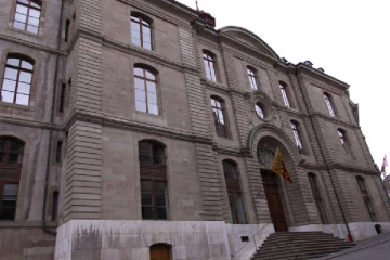 குழந்தை தொல்லை கொடுத்ததால் பெண் செய்த செயல்: மாறும் தீர்ப்பு