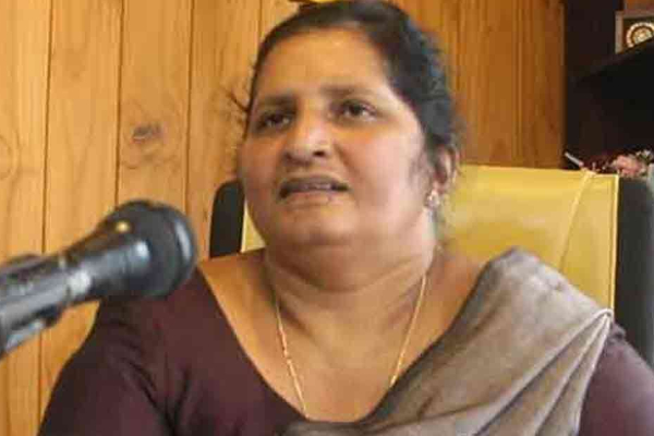 இரவு நேரப் பயணத்தைத் தவிர்க்கவும்..! பொதுமக்களுக்கு அவசர கோரிக்கை | Heavy Rain Falls Landslide Red Warnings Issued இரவு நேரப் பயணத்தைத் தவிர்க்கவும்..! பொதுமக்களுக்கு அவசர கோரிக்கை | Heavy Rain Falls Landslide Red Warnings Issued