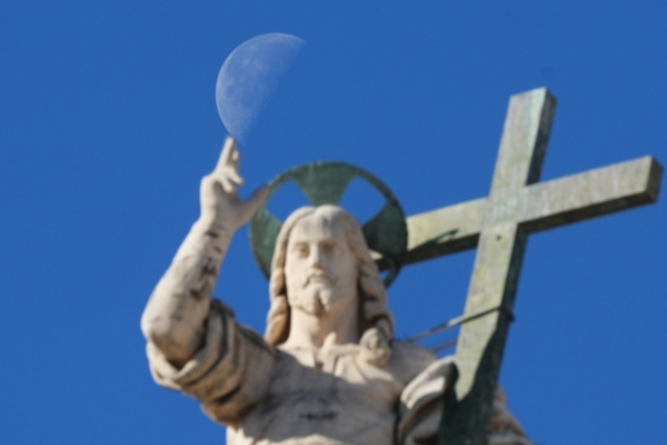 இயேசு கிறிஸ்து நேரடியாக வந்து மக்களுக்குக் காட்சிக் கொடுத்தாரா! வத்திக்கான் வெளியிட்டுள்ள அறிவிப்பு | Vatican Denied Reports That Jesus Christ Appeared இயேசு கிறிஸ்து நேரடியாக வந்து மக்களுக்குக் காட்சிக் கொடுத்தாரா! வத்திக்கான் வெளியிட்டுள்ள அறிவிப்பு | Vatican Denied Reports That Jesus Christ Appeared