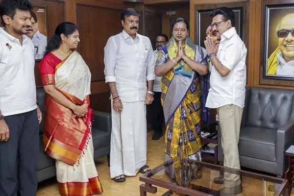 தேமுதிக திடீர் முடிவு: NDA கூட்டணியில் சலசலப்பு- அடுத்தடுத்த பரபரப்பு | Ammk Decides To Ask For Additional Seats