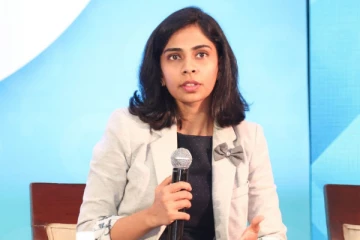 520 கோடிக்கு சொத்து: இளம் வயதில் நிறுவனம் தொடங்கி சாதித்து காட்டிய பெண்மணி யார்?