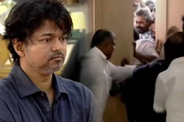 முதுகில் ஓங்கி அடித்த புஸ்ஸி ஆனந்த், தடுமாறி கீழே விழுந்த விஜய்.. இதோ வீடியோ