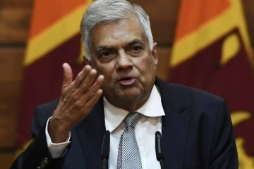 வென்டிலேட்டர் எண்ணிக்கையை அதிகரிக்குமாறு ரணில் கோரிக்கை