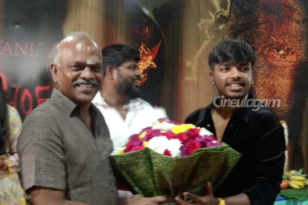 ஹீரோவாகும் விஜய் சேதுபதி மகன்.. இயக்குனர் யார் தெரியுமா | Vijay Sethupathi Son First Movie To Act As Hero