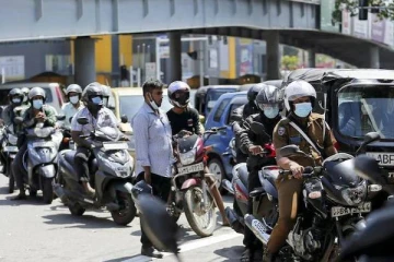 இலங்கையில் கடுமையான எரிபொருள் தட்டுப்பாடு: அரசு எடுத்த அதிரடி முடிவு