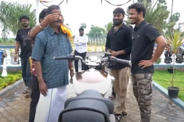 தனது அப்பாவிற்கு புல்லட் வாங்கி கொடுத்து சர்ப்ரைஸ் கொடுத்த பிக்பாஸ் 8 முத்துக்குமரன்... எமோஷ்னல் வீடியோ