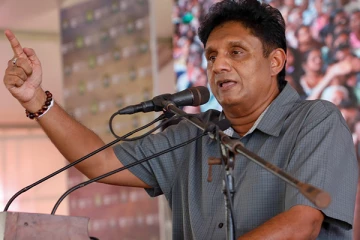 சோசலிசவாதிகள் போல் நாட்டை நான் தாரை வார்க்க மாட்டேன் : சஜித் திட்டவட்டம்