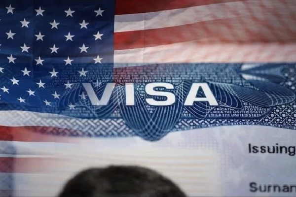 விசா கிடைக்கல.. மனவிரக்தியில் பெண் டாக்டர் தற்கொலை! | Woman Doctor Suicide Us Visa Rejection Andhra