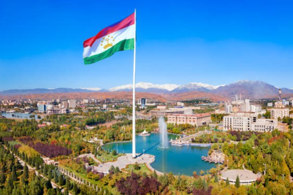 கிறிஸ்துமஸ் கொண்டாட தடை விதித்துள்ள நாடுகள் - மீறினால் சிறை, அபராதம் | Which Countries Banned Christmas Celebration கிறிஸ்துமஸ் கொண்டாட தடை விதித்துள்ள நாடுகள் - மீறினால் சிறை, அபராதம் | Which Countries Banned Christmas Celebration