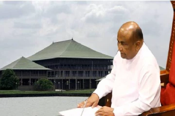 நாடாளுமன்ற உறுப்பினர்களுக்கு இனிமேல் சோறு பொதி