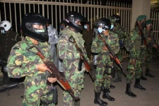 யாழ்.பல்கலைகழக விவகாரம் மீண்டுமொரு தீவிரவாதத்தை உருவாக்க அரசாங்கம் தீவிர முயற்சி - மங்கள எச்சரிக்கை