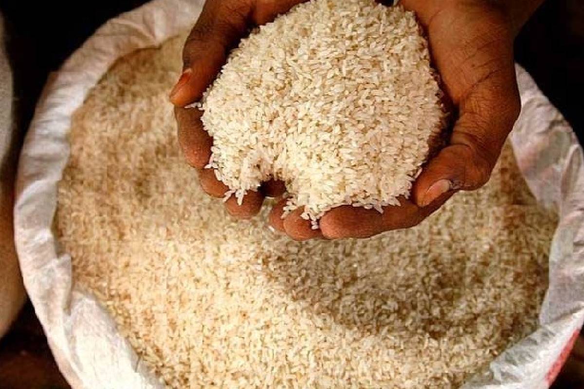 விலை கட்டுப்பாட்டை மீறிய வியாபாரிகள் மீது நுகர்வோர் அதிகார சபை நடவடிக்கை | Action Against Traders Who Violated Price Controls