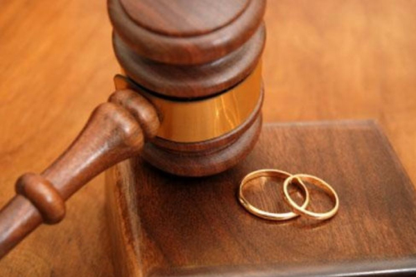 இலங்கையில் விவாகரத்துக்களின் எண்ணிக்கையில் உயர்வு | Divorce Rate Rise In Women Headed Households